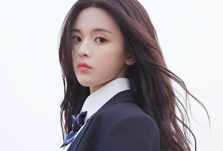 杨超越.jpg